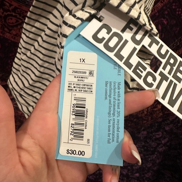 Striped One-Shoulder Top - Picture 4 of 4